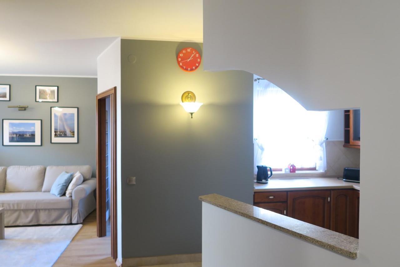 Apartament Geneva Варшава Екстериор снимка